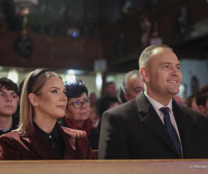 Para prezydencka kolędowała z góralami w Koniakowie