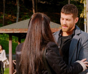 Miłość i nadzieja, odcinek 338. Ege, Zeynep, Ozlem, Cihan