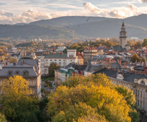 Tu perfekcja życia aż bije po oczach. Miasto inne, niż wszystkie