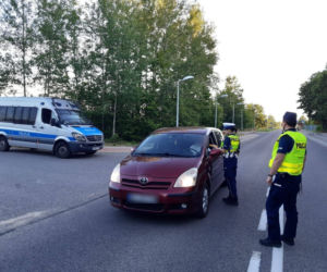 Trzeźwy Poranek w woj. podlaskim. Policjanci sprawdzali trzeźwość kierowców