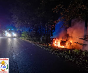 Pożar samochodu na trasie Złocieniec - Siecino.