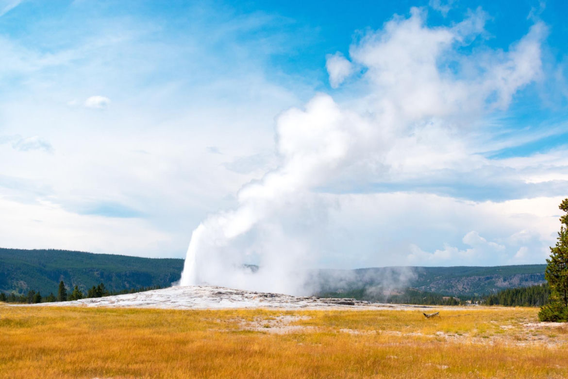 Nowy otwór w superwulkanie w Yellowstone! Gigant budzi się do życia?
