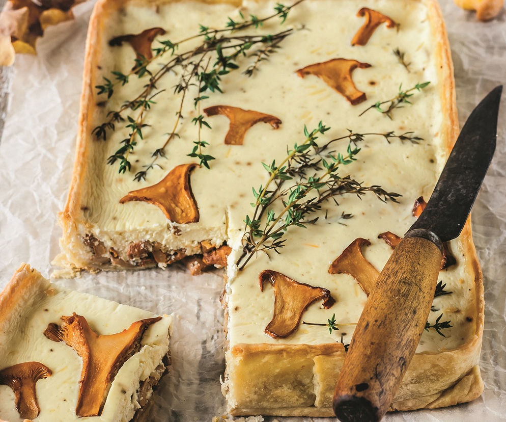 Quiche z grzybów, szynki i parmezanu