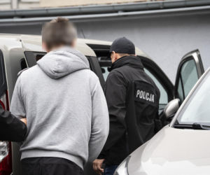 Ojcu zamordowanej Izy wrócił koszmar. Podejrzany był obserwowany przez rok