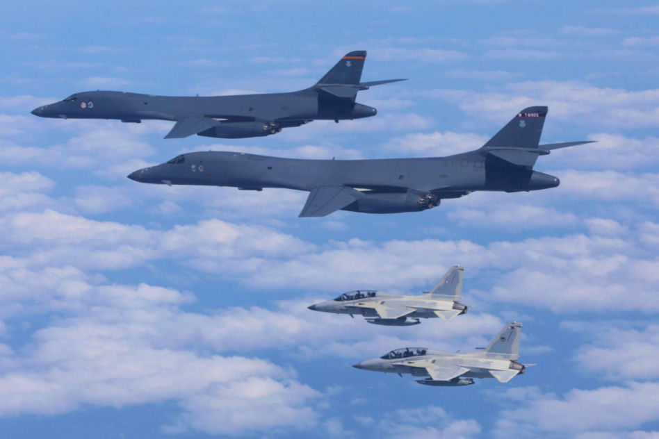 FA-50 i samoloty B-1