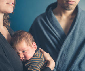Nierówny podział obowiązków przy dziecku. To mamy są „menadżerkami zdrowia rodziny”
