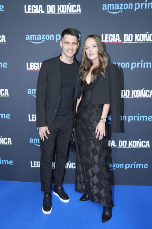 Premiera serialu "Legia. Do końca" Piłkarze Legii zadali szyku