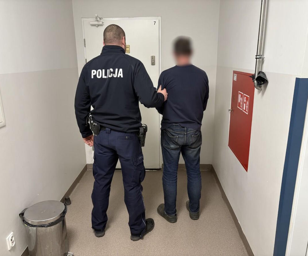 Zakrwawiona matka uciekła do sąsiadów. Areszt dla 53-latka z gminy Śmigiel za znęcanie się nad rodzicami