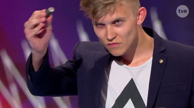Mam talent 7, odcinek 5. Psychopata lizał lalkę i myślał, że ma talent