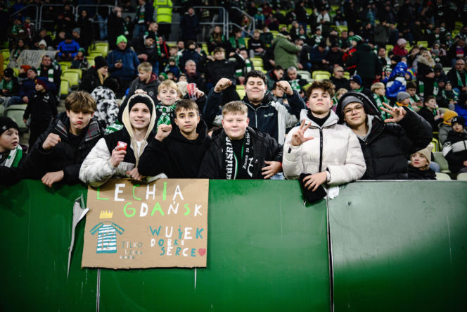 Lechia Gdańsk - Górnik Zabrze, zdjęcia kibiców i zawodników z meczu 18, kolejki PKO BP Ekstraklasy