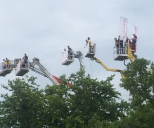 Żurawie na żużlu. Lubelscy kibice speedwaya są naprawdę wysokich lotów