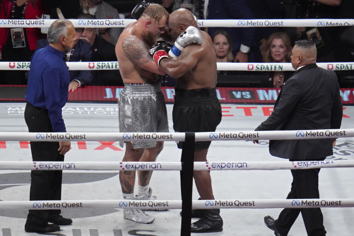 Mike Tyson vs Jake Paul