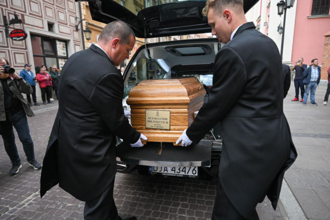 Alaksandr Milinkiewicz spoczął na warszawskich Powązkach