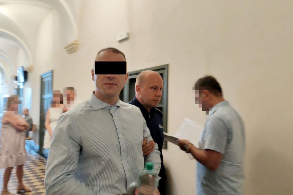 Zawodnik MMA skatował Mario