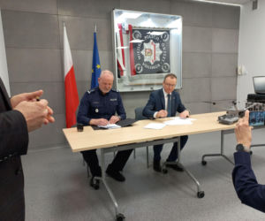 Strzeżcie się kierowcy! Komenda Miejska Policji w Lesznie dostała drona