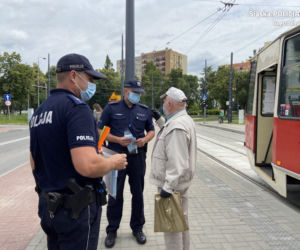 Częstochowa. Policjanci kontrolują pasażerów!
