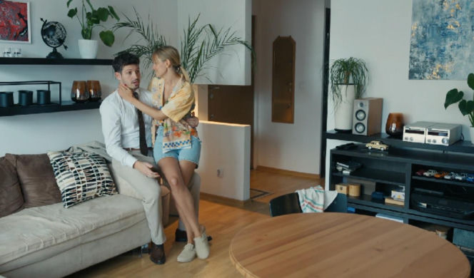 Barwy szczęścia, odcinek 3287. Justin (Jasper Sołtysiewicz), Ola (Michalina Robakiewicz)