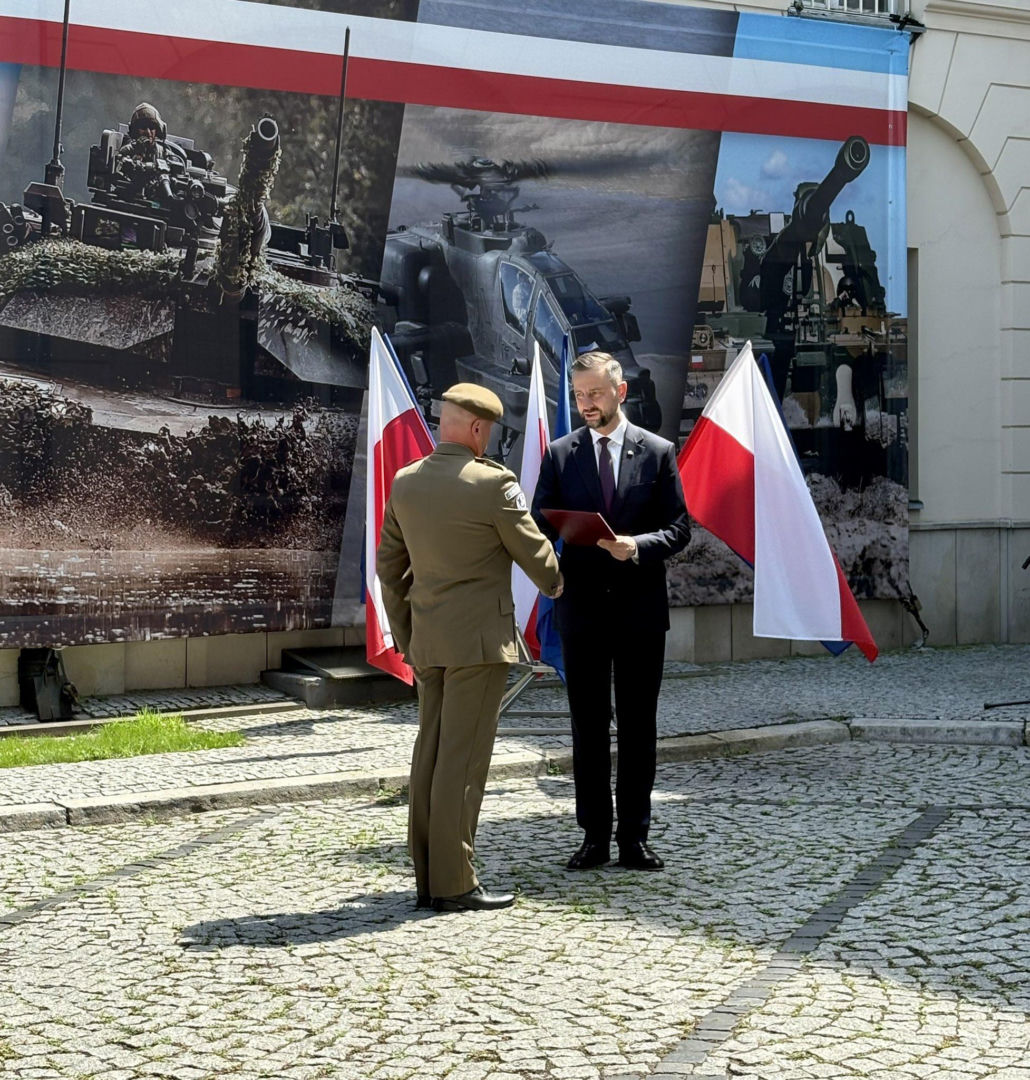 MON wręczył akty mianowania dowódcom