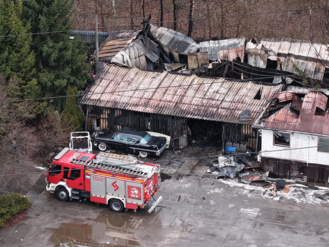 Potężny pożar hali w Warszawie. Wszystko spłonęło, zostały tylko zgliszcza