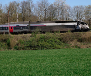 Francja/ Po zderzeniu z TGV polski kierowca ciężarówki usłyszał zarzut zabójstwa w ruchu drogowym