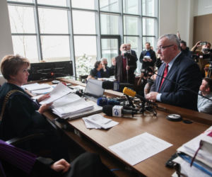 Nierówne traktowanie kierowców. Sąd uchylił kluczowe zapisy krakowskiej Strefy Czystego Transportu