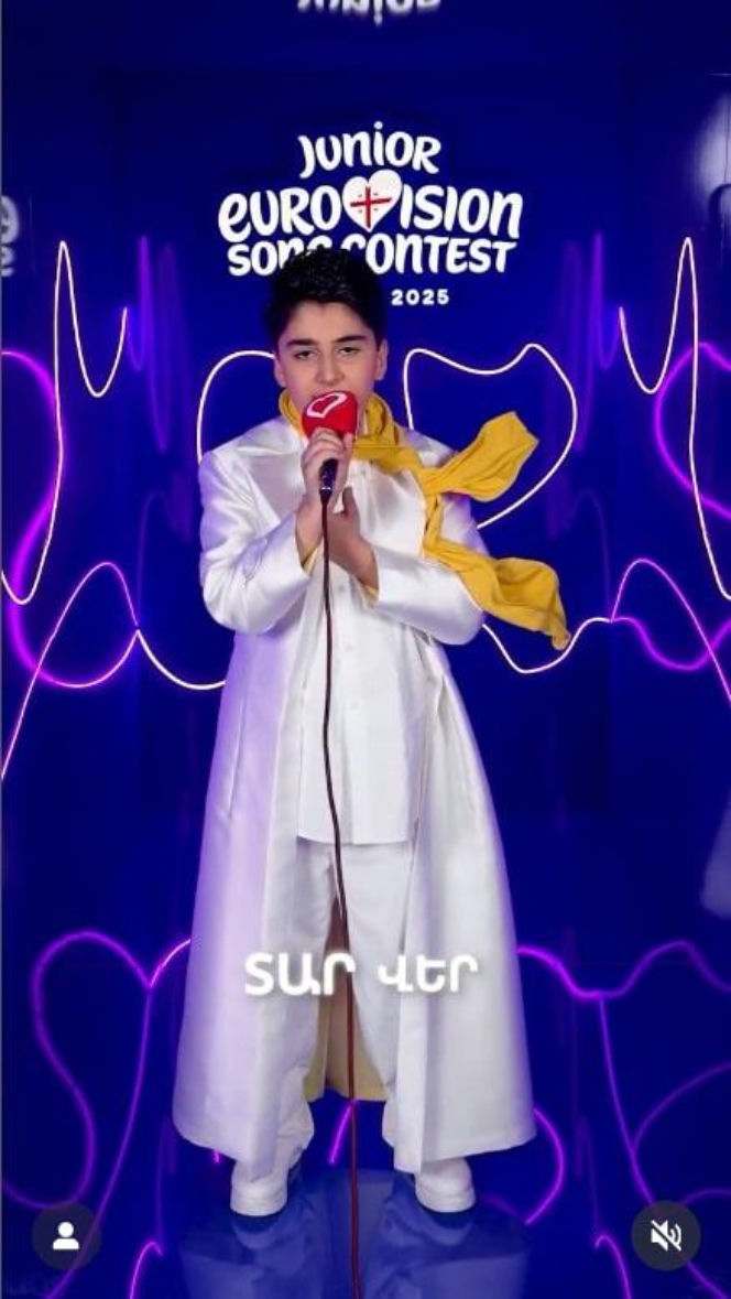 To nasza największa konkurencja na Eurowizji Junior! Albert Armenakyan zaczął śpiewać w wieku sześciu lat