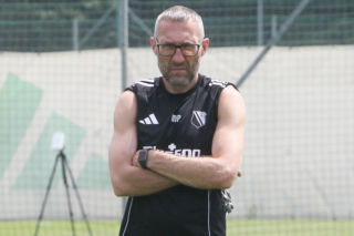 Legia zaprosiła na sparing klub z Izraela. Kibice wściekli, trener Papszun kontratakuje