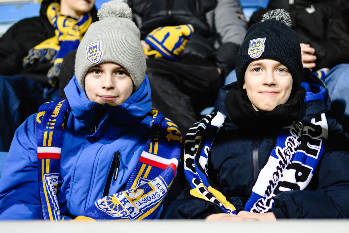 Arka Gdynia - Lechia Gdańsk: Zdjęcia kibiców z derbów Trójmiasta w ramach 23. kolejki PKO BP Ekstraklasy