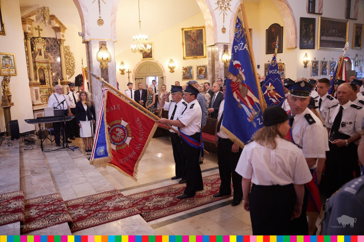 Bobrówka. Abp. Sławoj Leszek Głódź przyjechał w rodzinne strony. Obchodził ważną uroczystość [ZDJĘCIA]
