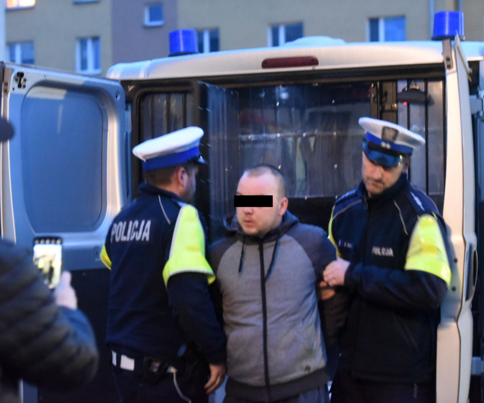 Doprowadzenie rodziców pobitego Kubusia