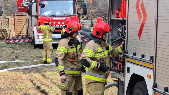 Pożar poddasza w domu jednorodzinnym na Bielanach