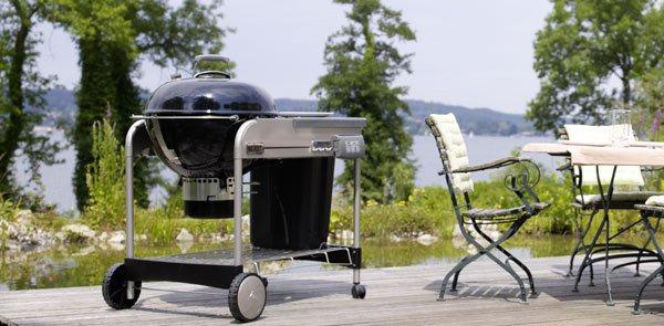 Grill w ogrodzie