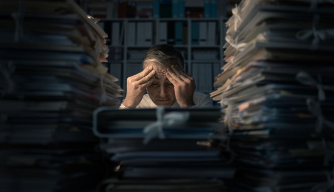 Pracujesz na nocne zmiany? Tak zmieni się twoje zdrowie po 5 i 10 latach
