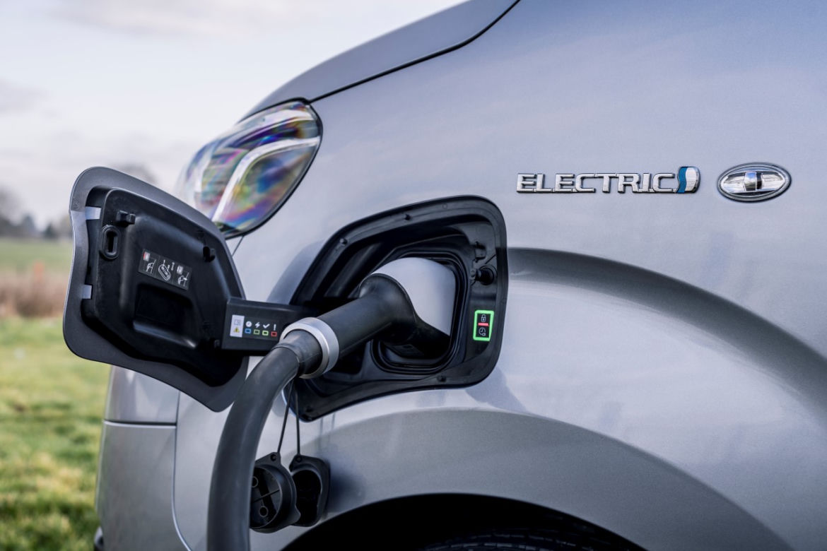 Elektryczna Toyota