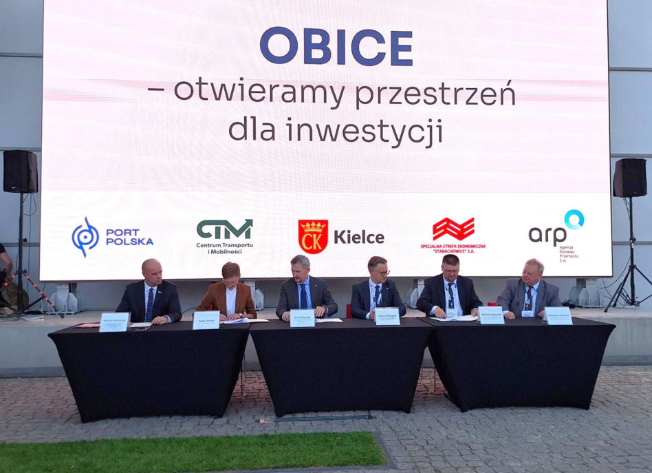 Jest nowy plan na tereny po niedoszłym lotnisku w Obicach pod Kielcami. Powstanie tam terminal towarowy CPK