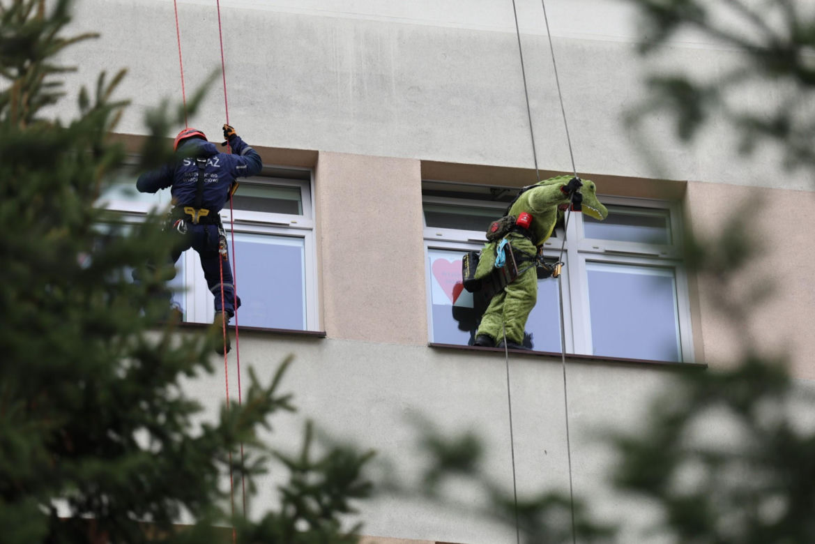 Alpiniści dla WOŚP dali radość małym pacjentom z Uniwersyteckiego Szpitala Dziecięcego w Lublinie