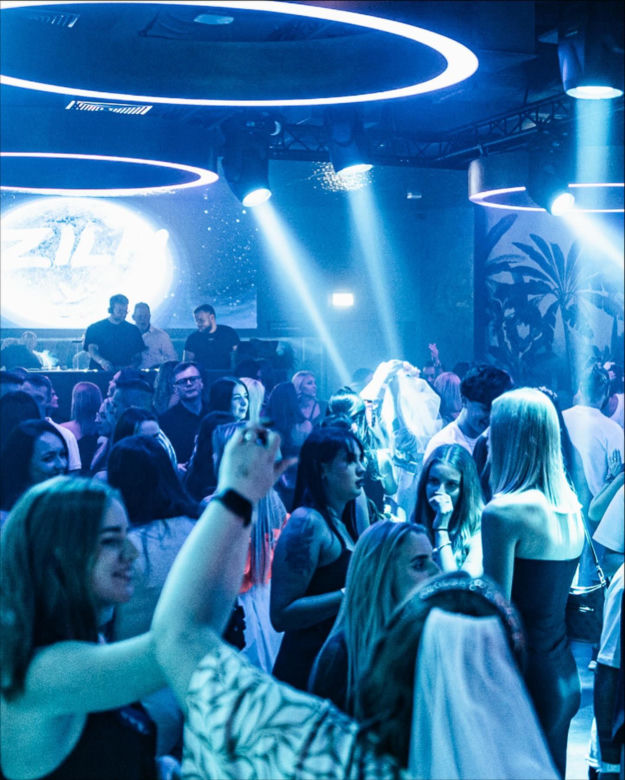 Klub na Fali w Sławie