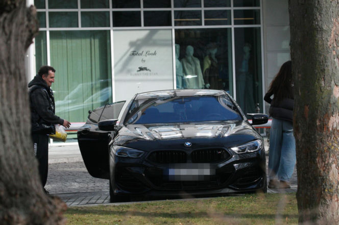 Michał Koterski z dziewczyną na spacerze