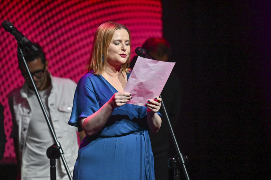 Gala Tofifest 2025 bez stylowych niespodzianek? Olśniewająca Warnke, Szapołowska znów w różowym futerku!