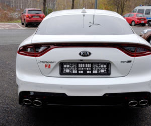 Kia Stinger 2.0 T-GDI 255 KM GT Line w polskiej policji
