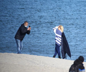 Marta Manowska opala się na plaży