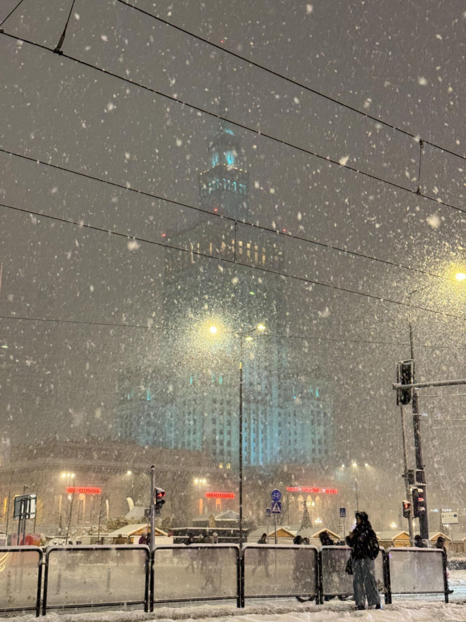 Opady śniegu w Warszawie