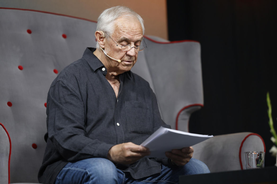 Marek Kondrat
