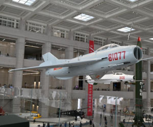 Rój starych myśliwców J-6 przerobionych na drony. Jak Chiny planują obezwładnić obronę Tajwanu?