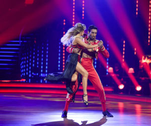 Gamou Fall przekazał bolero na aukcję charytatywną