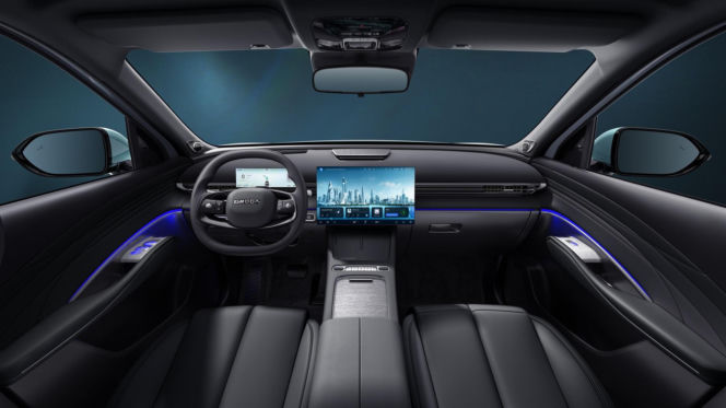 OMODA 7 Super Hybrid