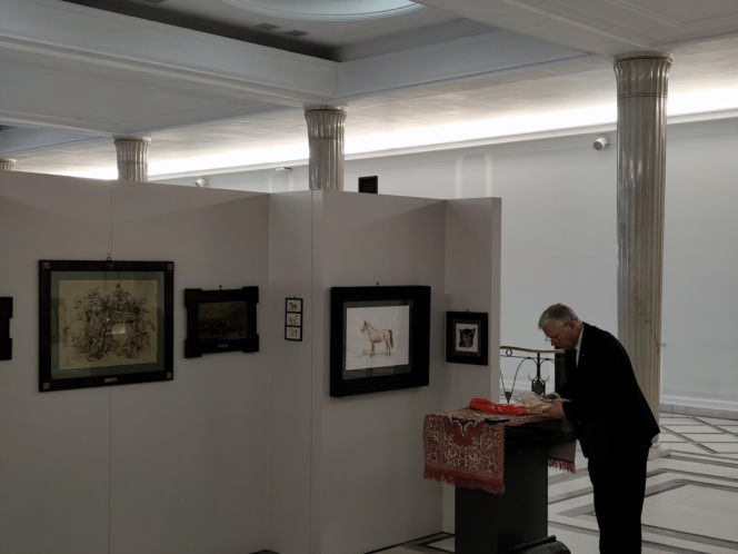 Suski i jego galeria obrazów.