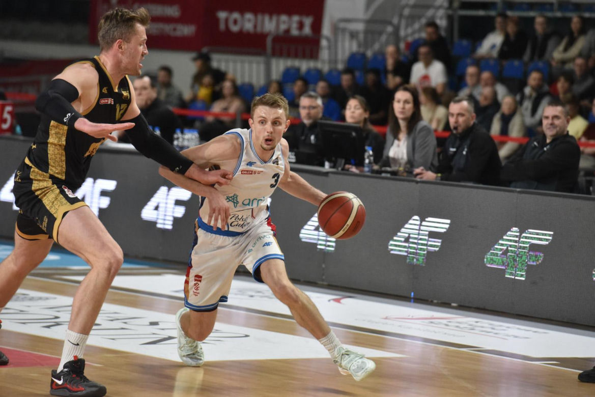 Arriva Polski Cukier Toruń - Trefl Sopot, zdjęcia kibiców i zawodników z meczu Orlen Basket Ligi