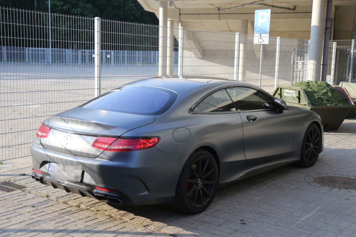 Takim autem jeździ Mamed - Mercedes-AMG S 63 Coupe
