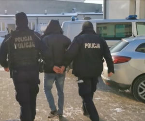 Fałszywi wnuczkowie okradli 5 osób. Oszuści wpadli we Wrocławiu [ZDJĘCIA]